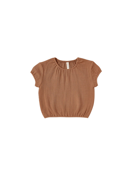 CINCHED WOVEN TEE IN RUST BY QUINCY MAE 0-3m